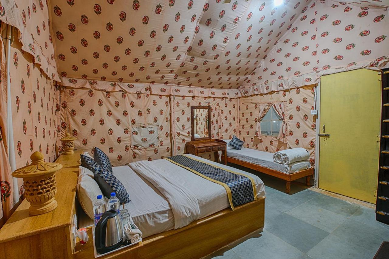 The Desert Royal Heritage Camp Jaisalmer Dış mekan fotoğraf